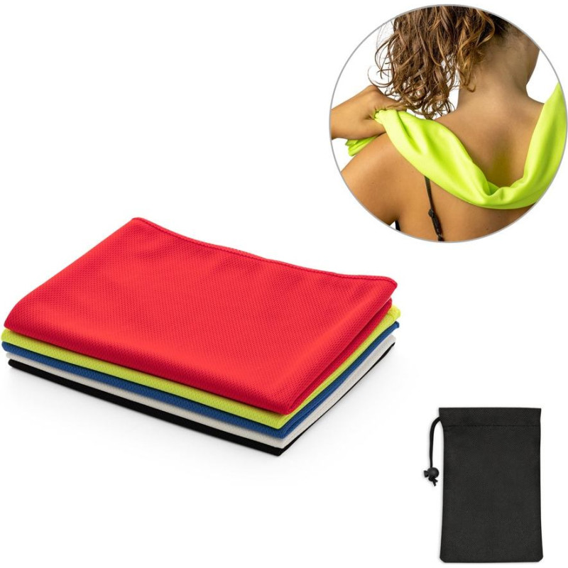BERNAL. Recycled polyester (100% rPET) fitness cooling towel with non-woven pouch